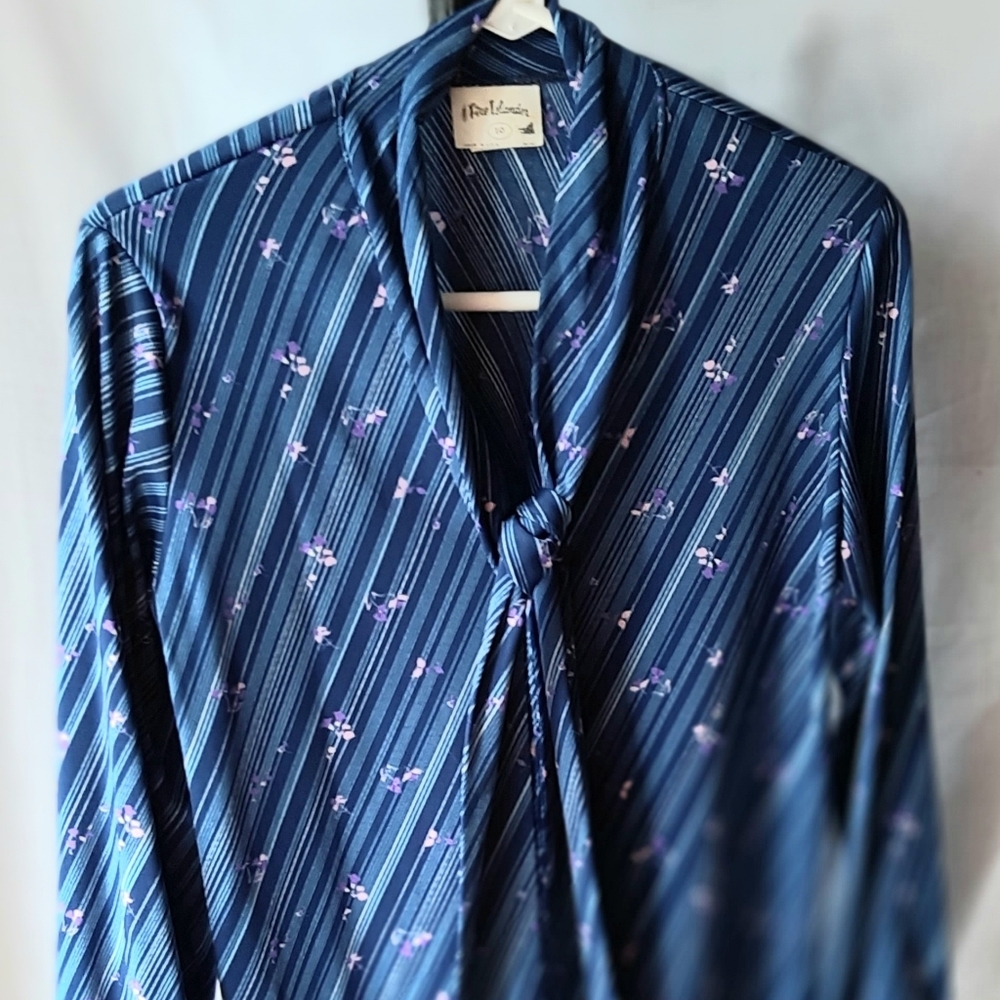 Vintage Fire Islander women's dress shirt